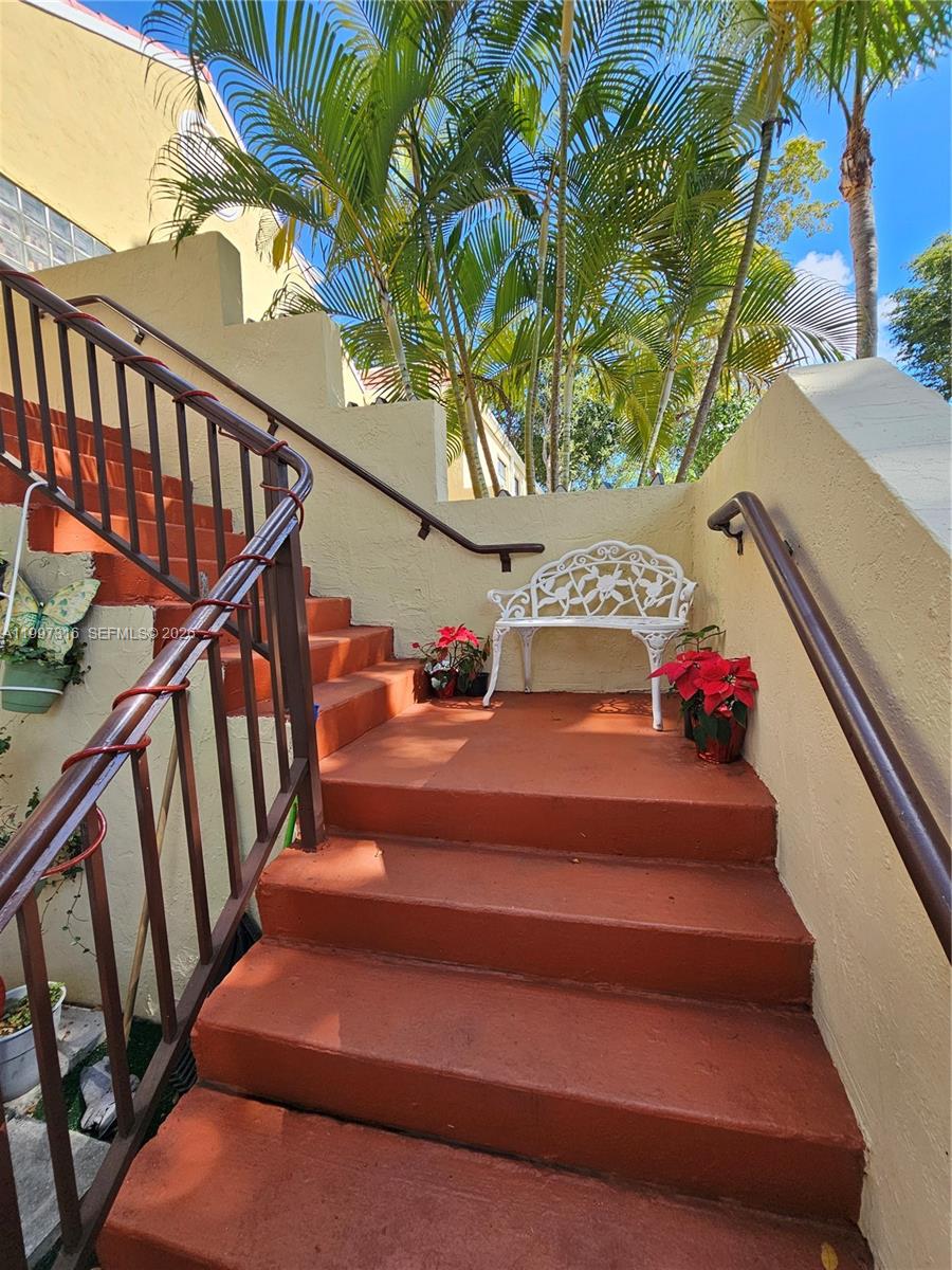 ELAN AT CALUSA CONDO XIII - Residential