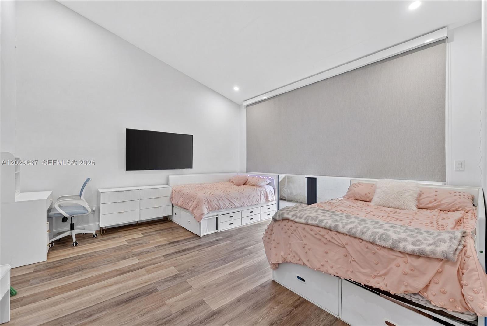 MARINA COVE AT HARBOR VIL - Residential Lease