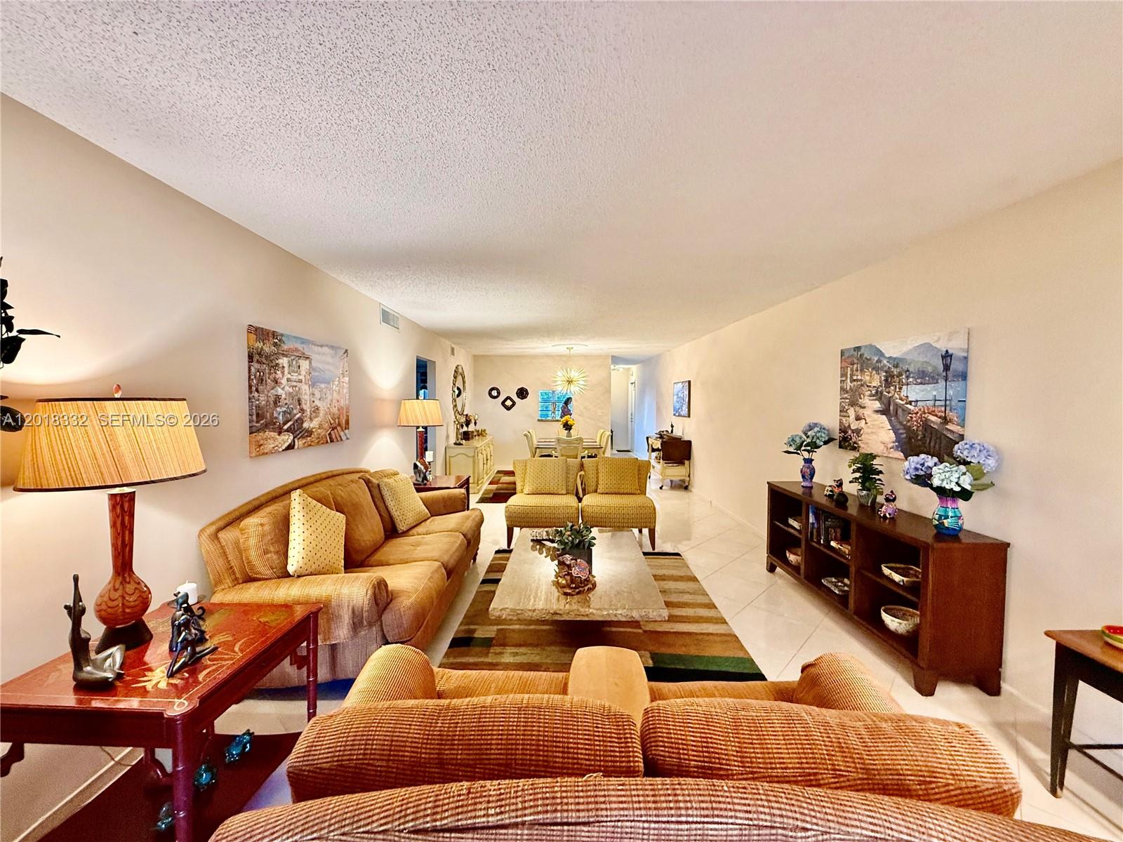 LUCAYA VILLAGE 1-B CONDO - Residential