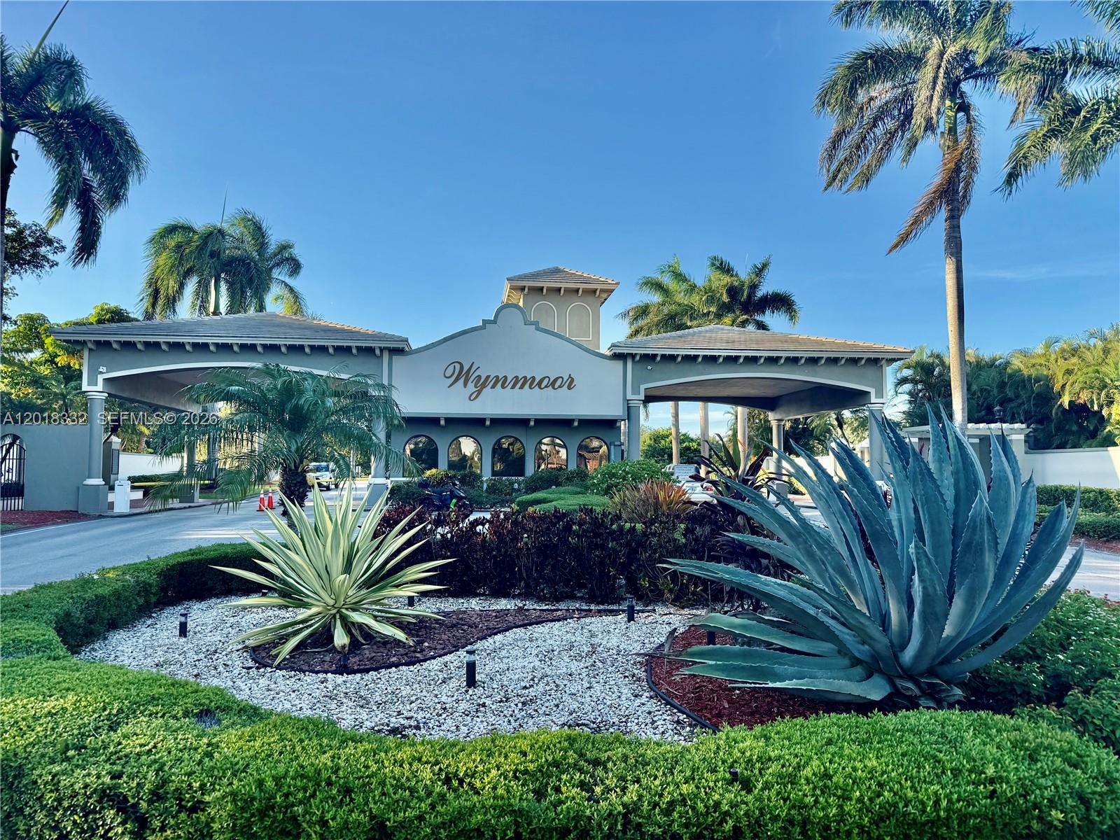 LUCAYA VILLAGE 1-B CONDO - Residential