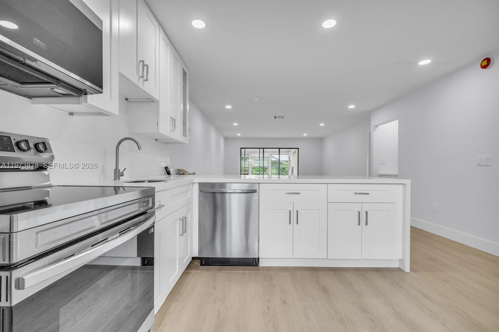 FAIRWAYS OF BOCA LAGO CON - Residential
