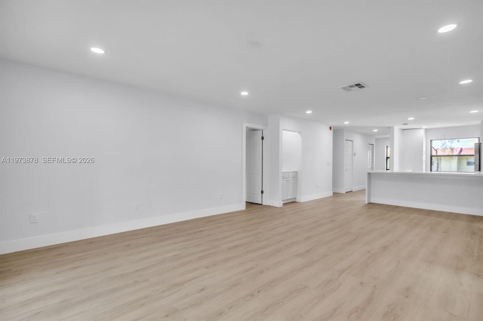 FAIRWAYS OF BOCA LAGO CON - Residential