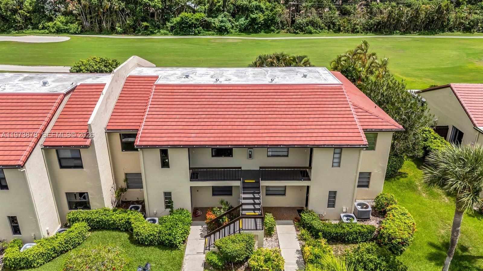 FAIRWAYS OF BOCA LAGO CON - Residential