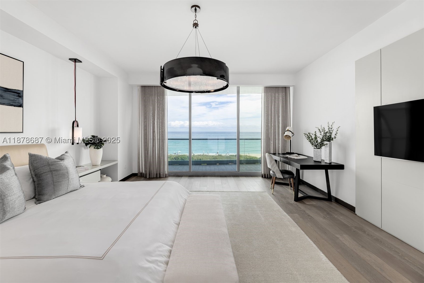 ALTOS DEL MAR NO. 5 - Residential