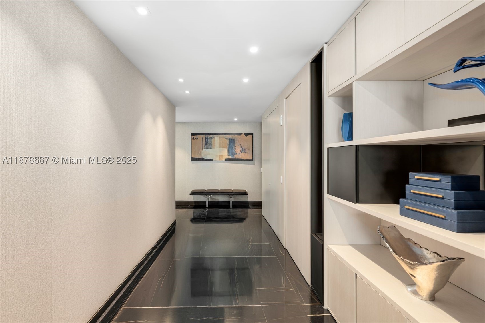 ALTOS DEL MAR NO. 5 - Residential