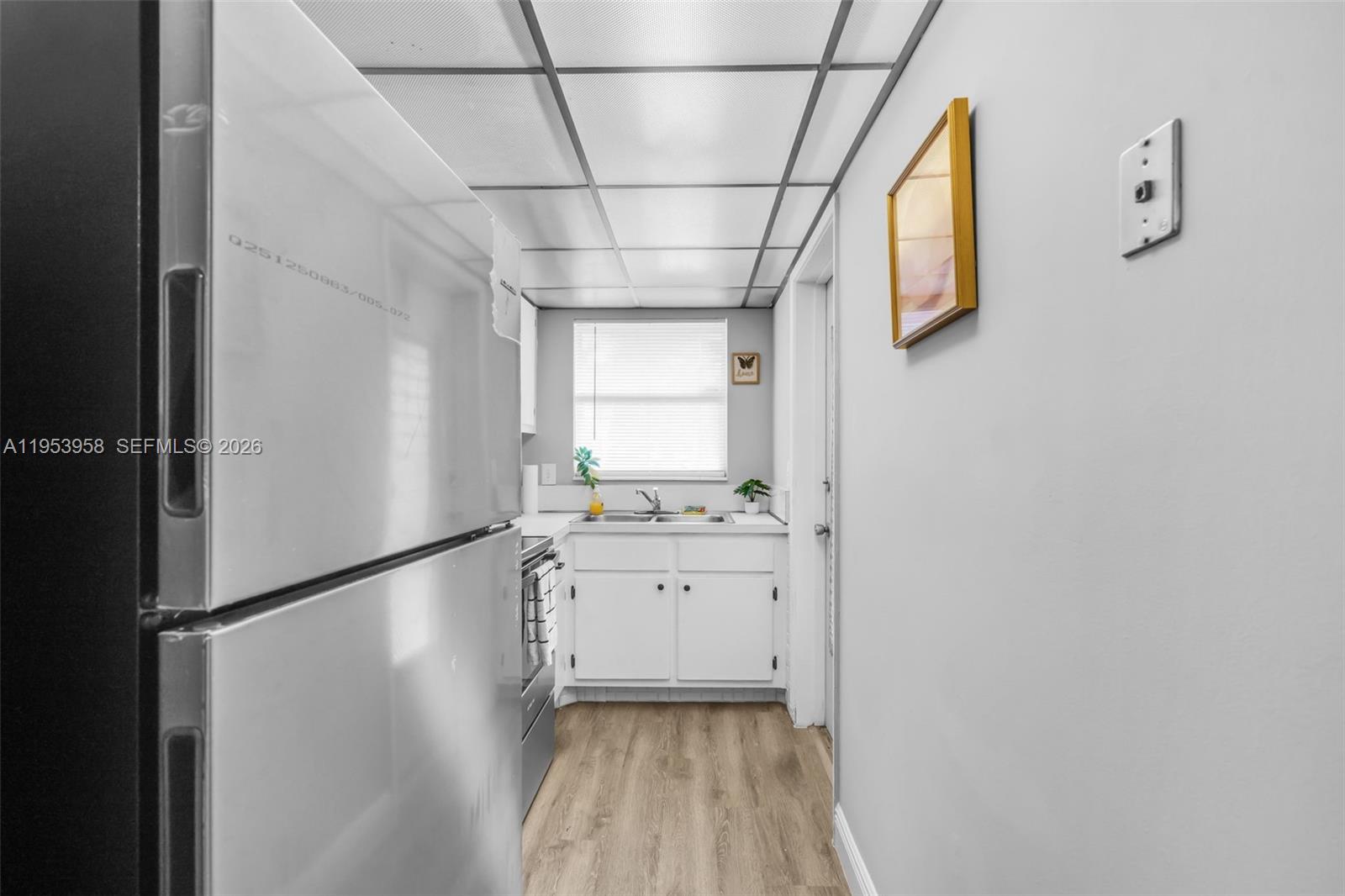 PARADISE BY THE SEA CONDO - Residential Lease