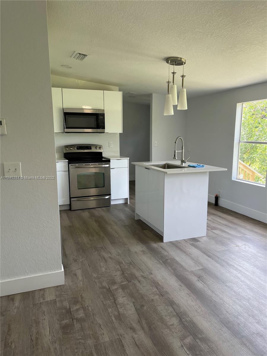 FT DENAUD ACRES S/D BLK A - Residential