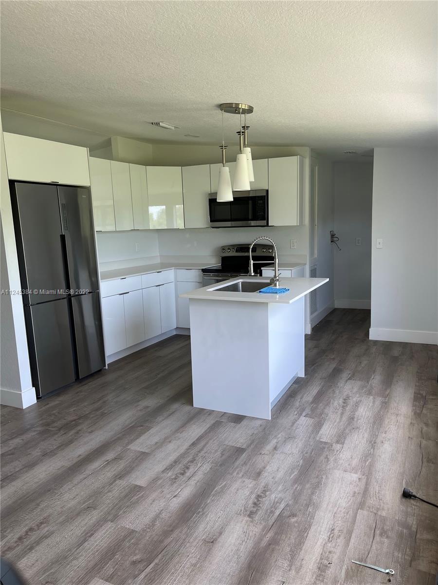 FT DENAUD ACRES S/D BLK A - Residential