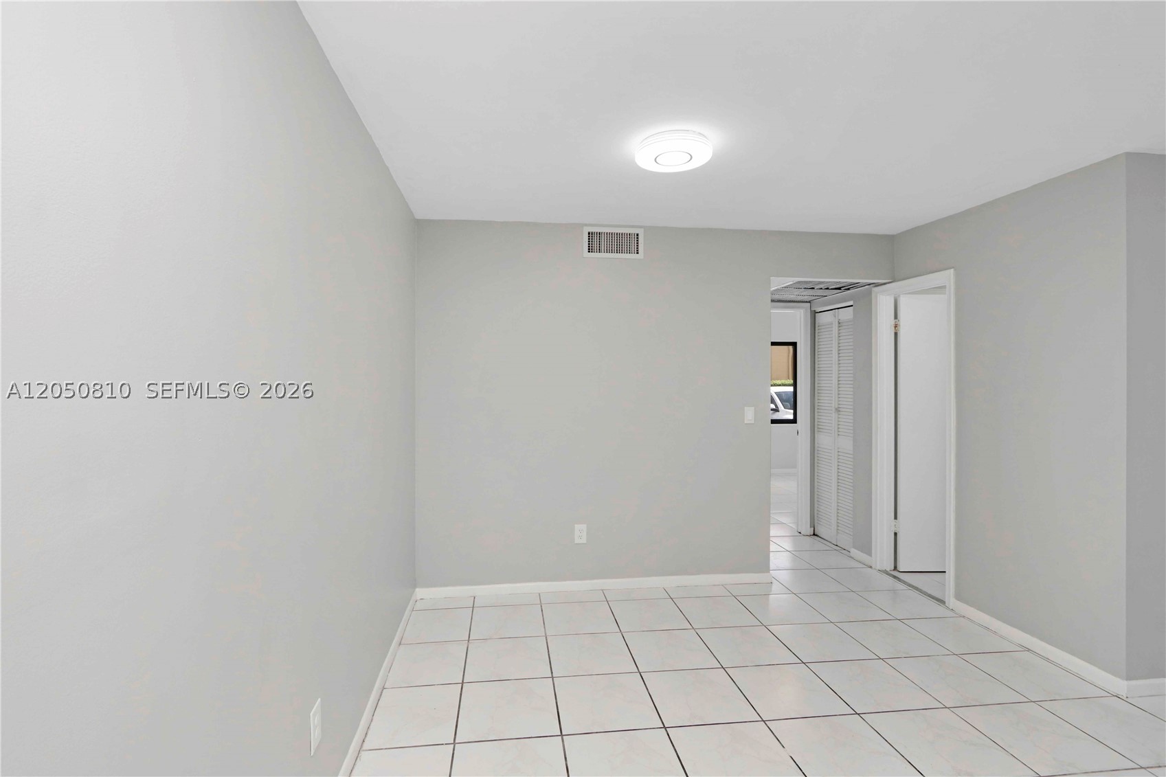 LAGO GRANDE TWO CONDO - Residential Lease