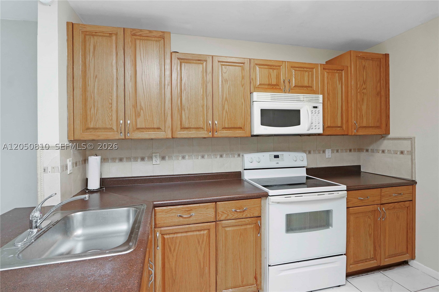 LAGO GRANDE TWO CONDO - Residential Lease
