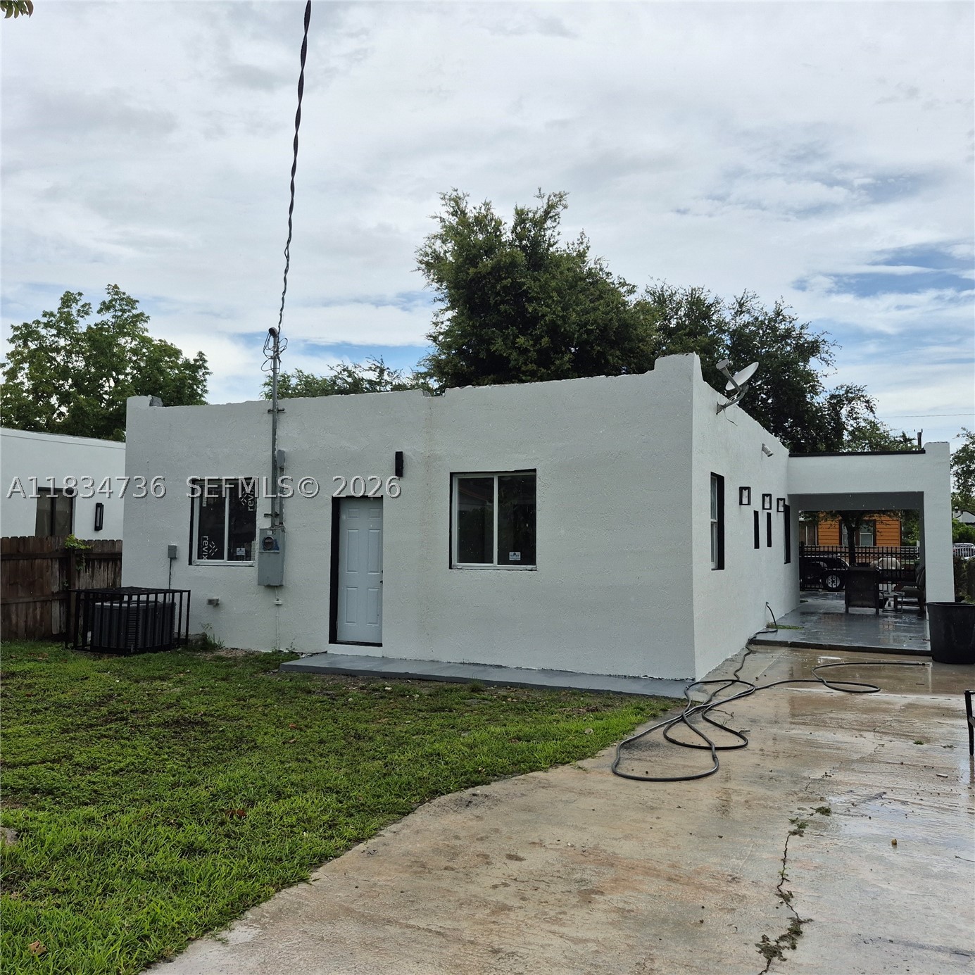 17TH AVE MANOR 2ND ADDN - Residential