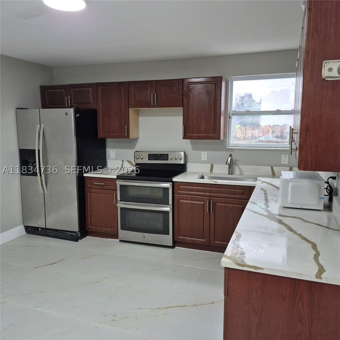 17TH AVE MANOR 2ND ADDN - Residential