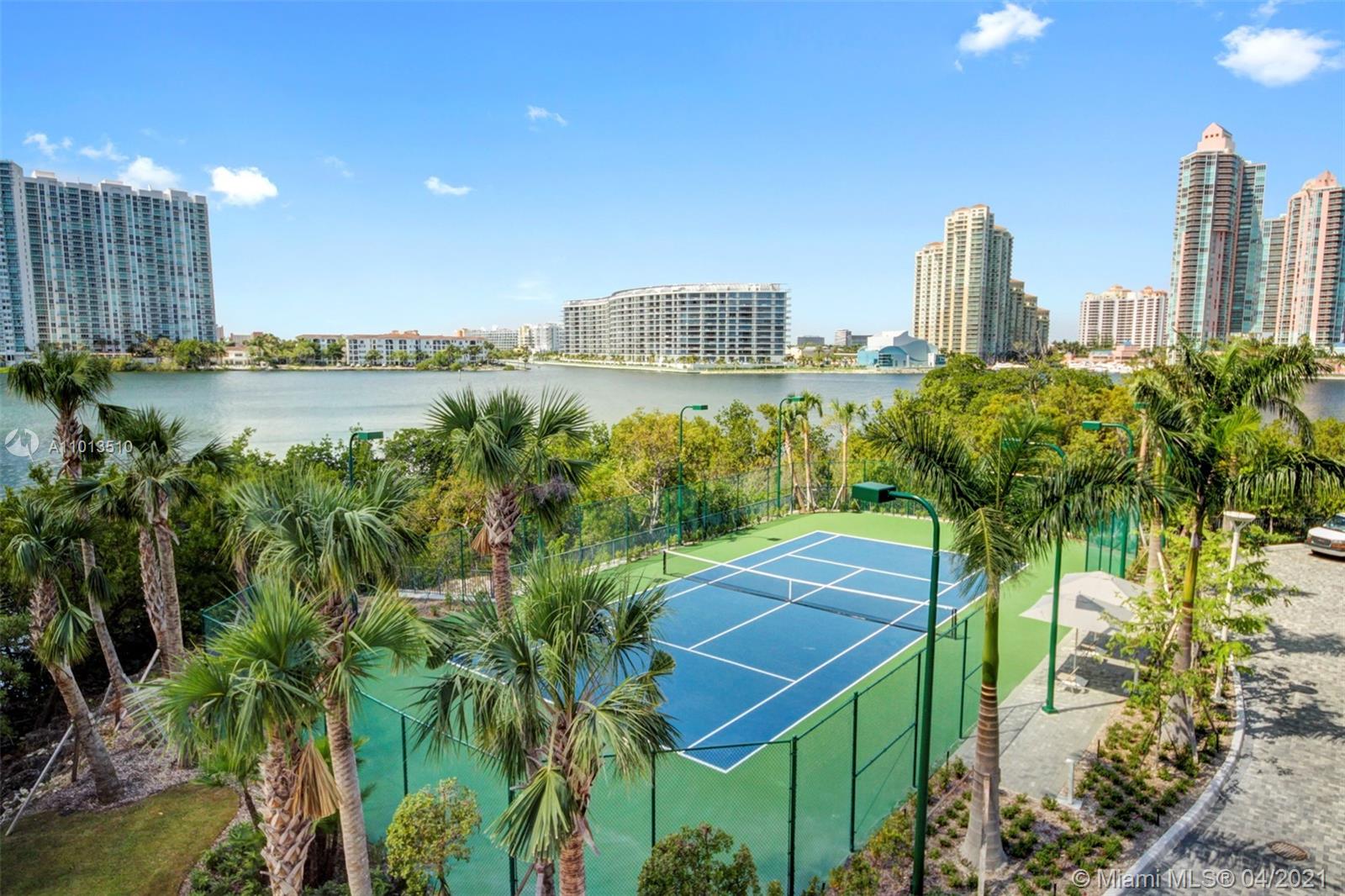 PRIVE CONDO - Residential