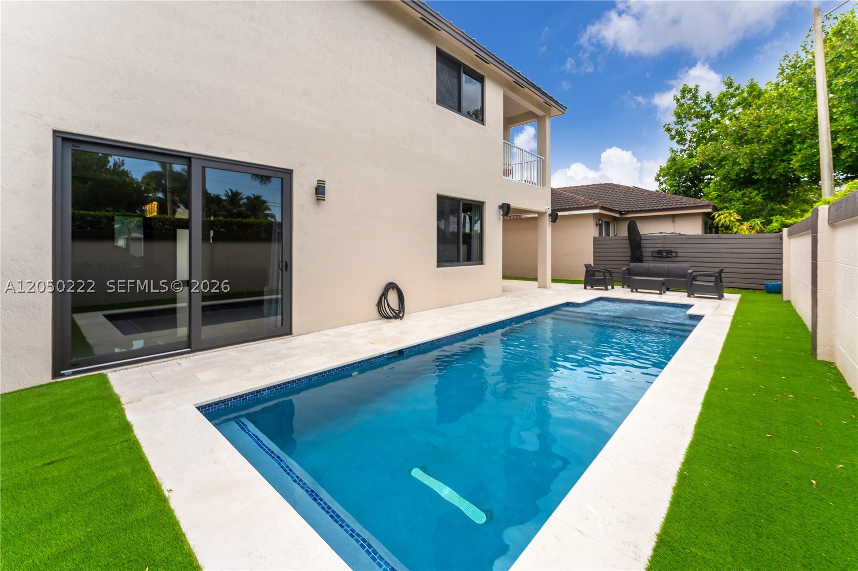 PONCE ESTATES SEC 1 - Residential