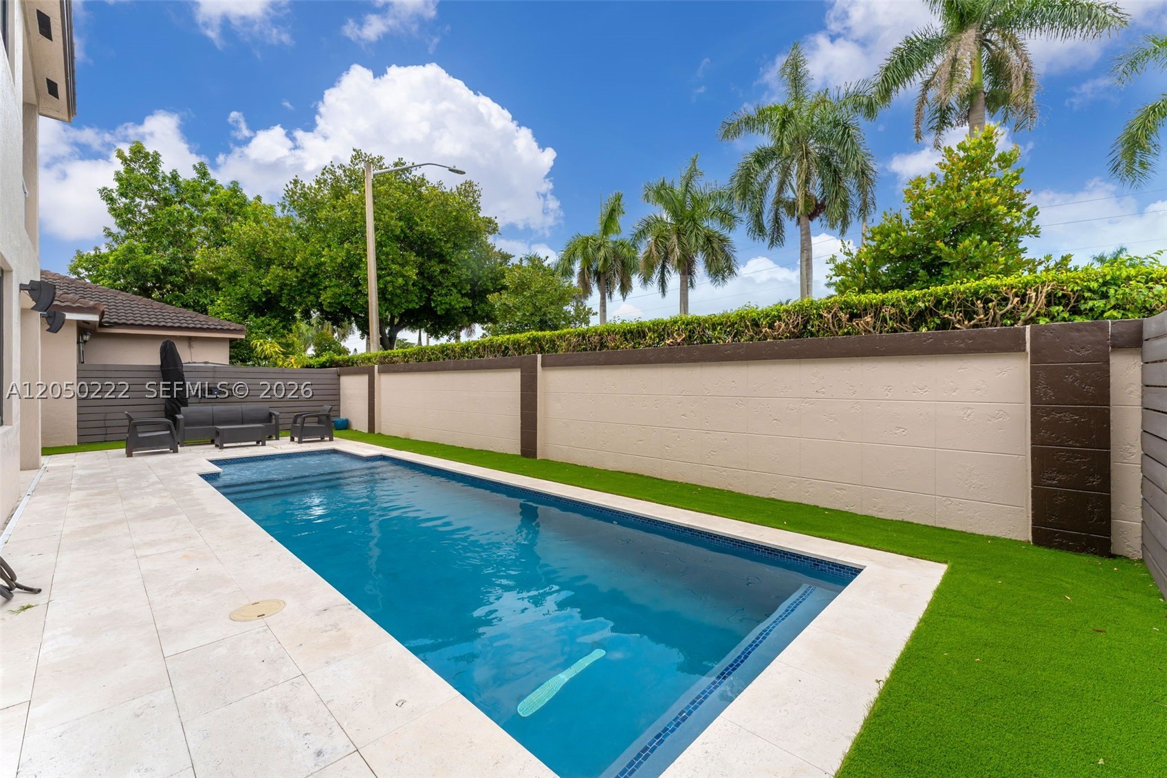 PONCE ESTATES SEC 1 - Residential