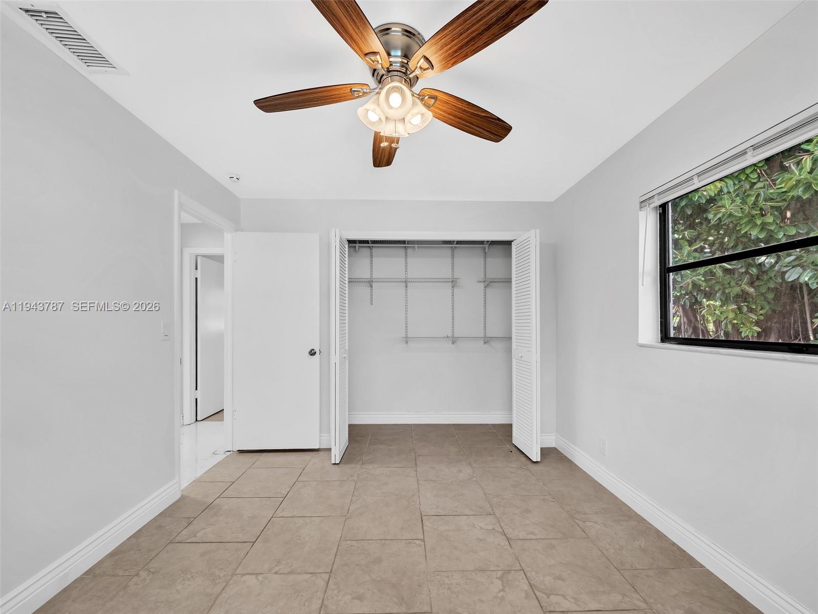 DEER RUN SPRINGS - Residential