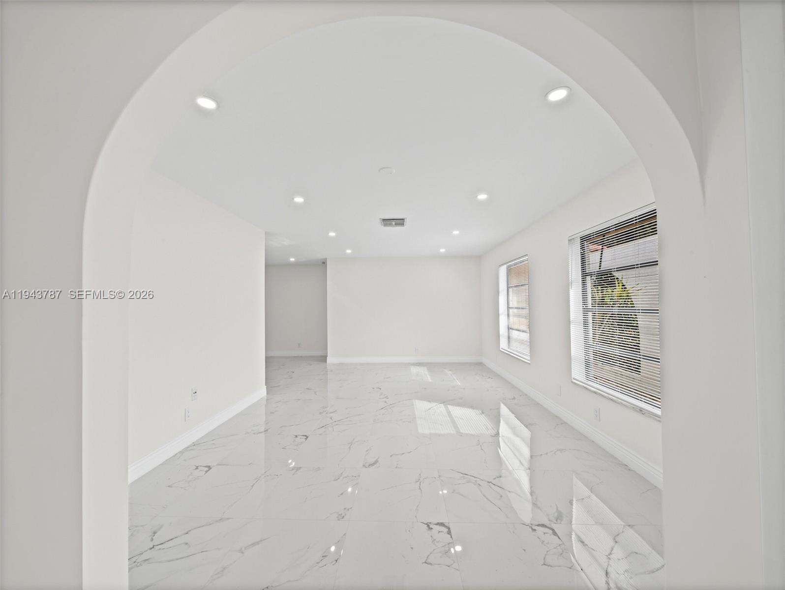 DEER RUN SPRINGS - Residential