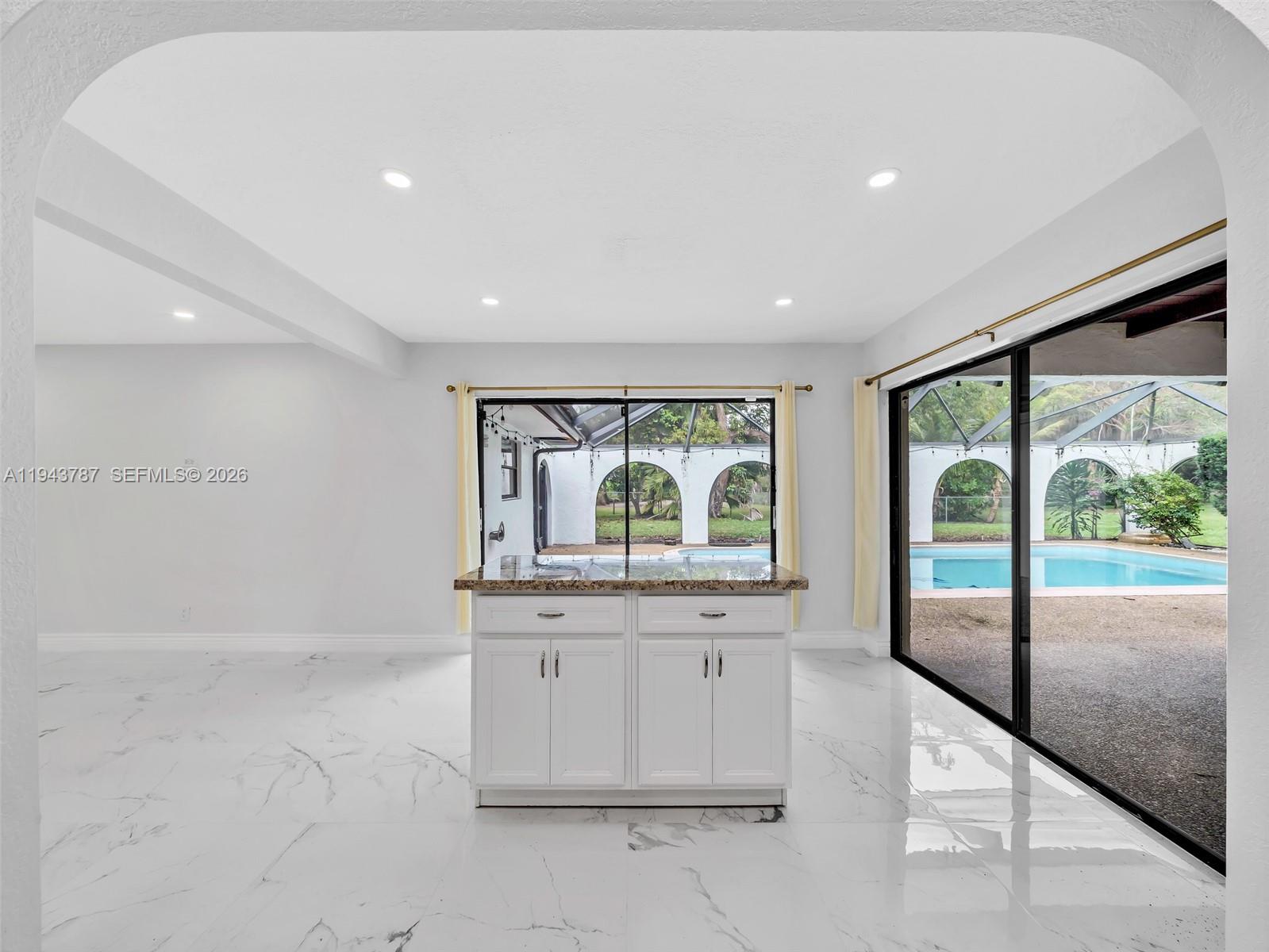 DEER RUN SPRINGS - Residential