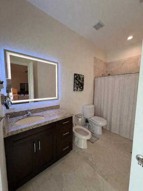 198 TERRACE PLAT - Residential