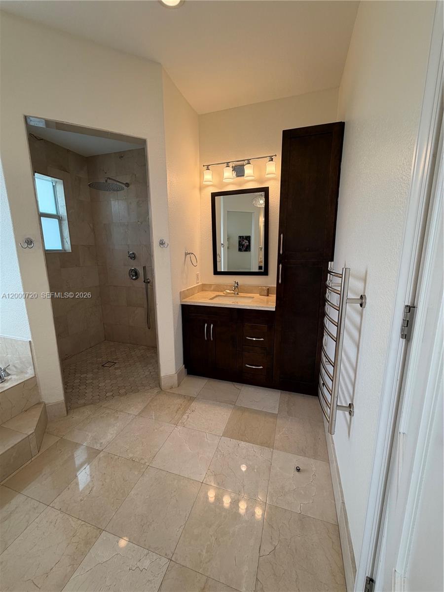 198 TERRACE PLAT - Residential