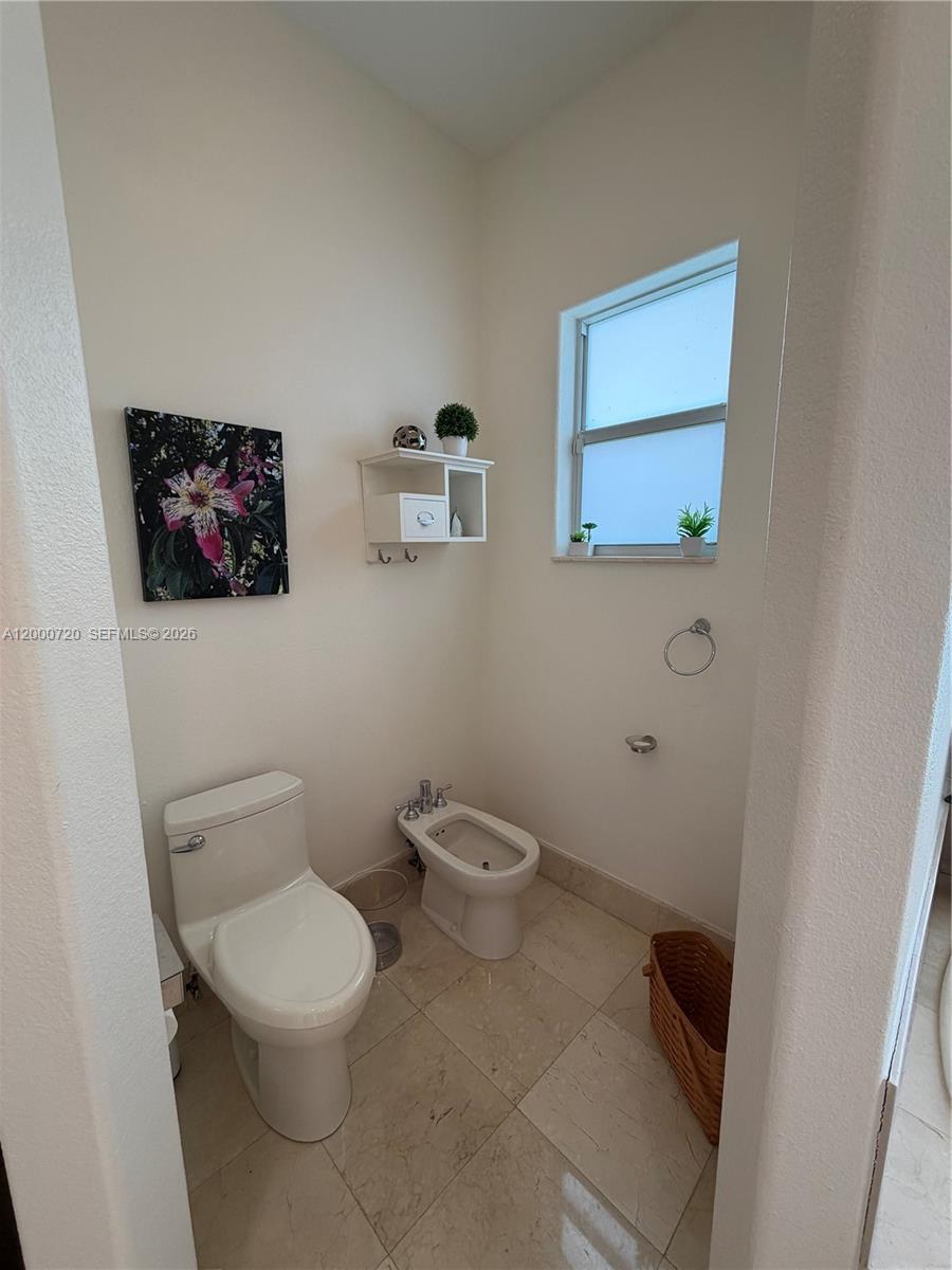 198 TERRACE PLAT - Residential