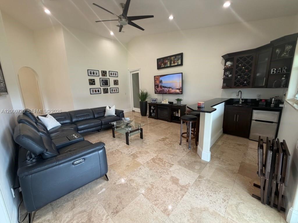198 TERRACE PLAT - Residential