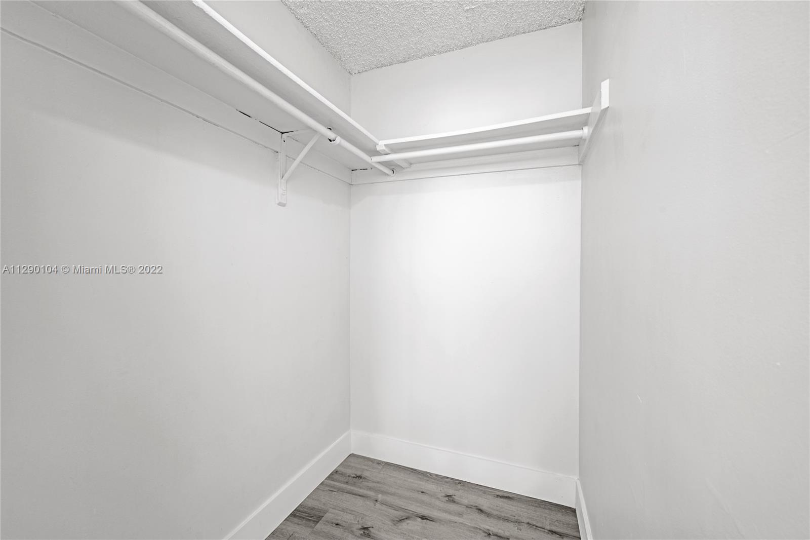 BAYVIEW GARDENS CONDO - Residential Lease