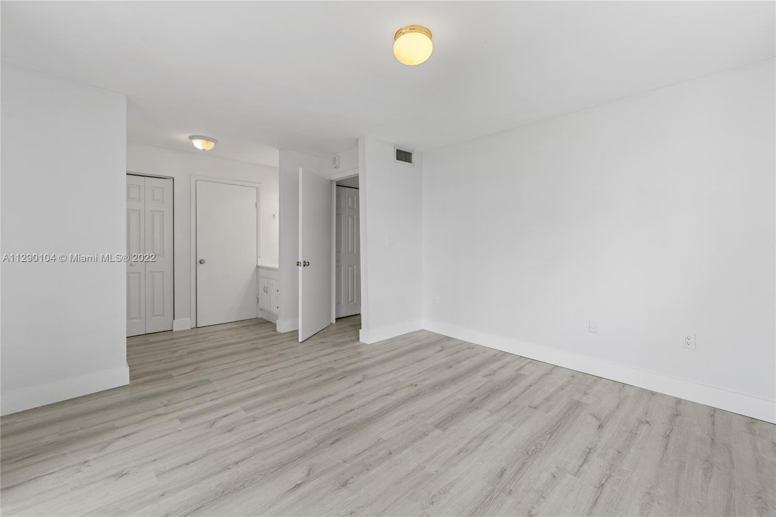 BAYVIEW GARDENS CONDO - Residential Lease