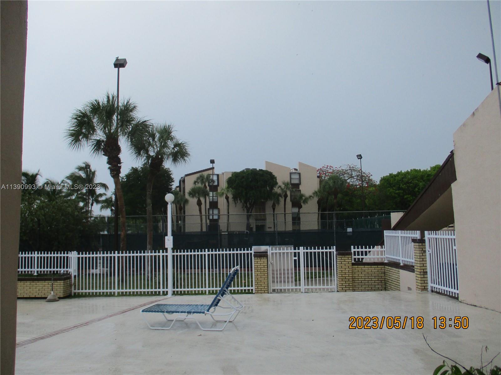 PROMENADE AT KENDALE LAKE - Residential Lease