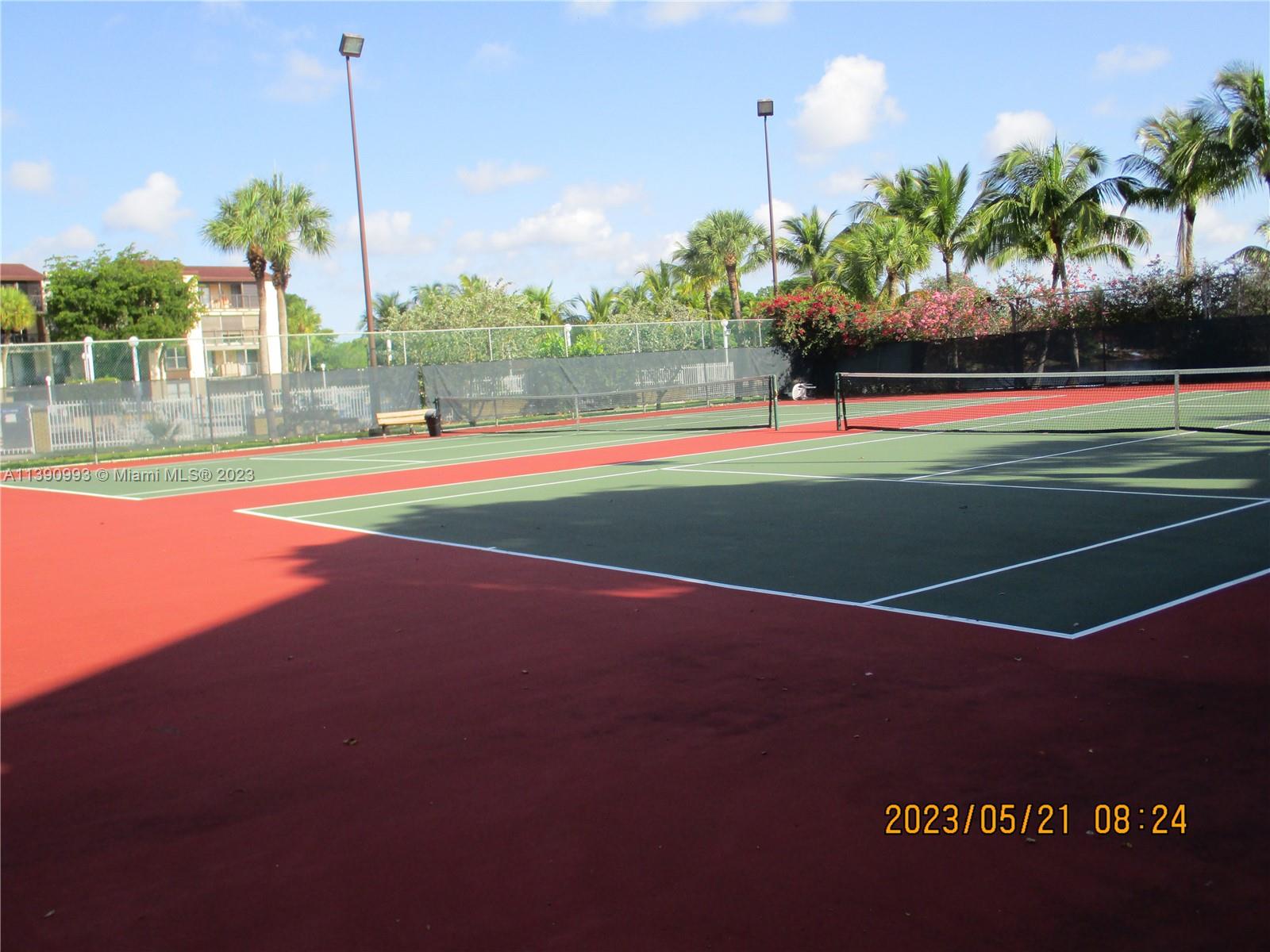 PROMENADE AT KENDALE LAKE - Residential Lease
