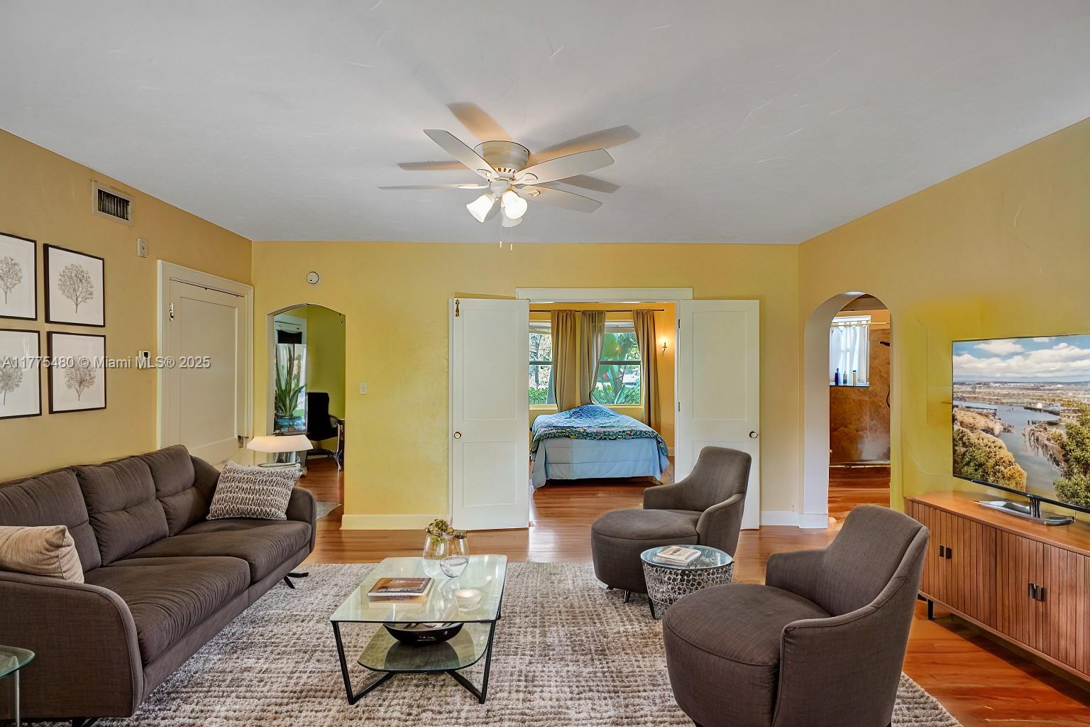 GRAND CONCOURSE CONDO - Residential