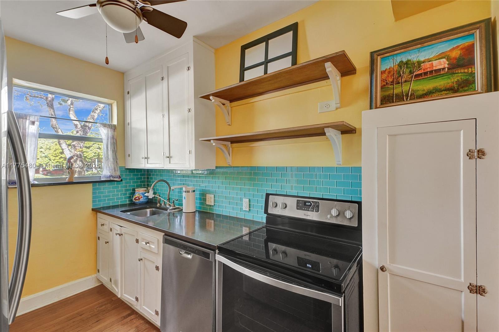 GRAND CONCOURSE CONDO - Residential
