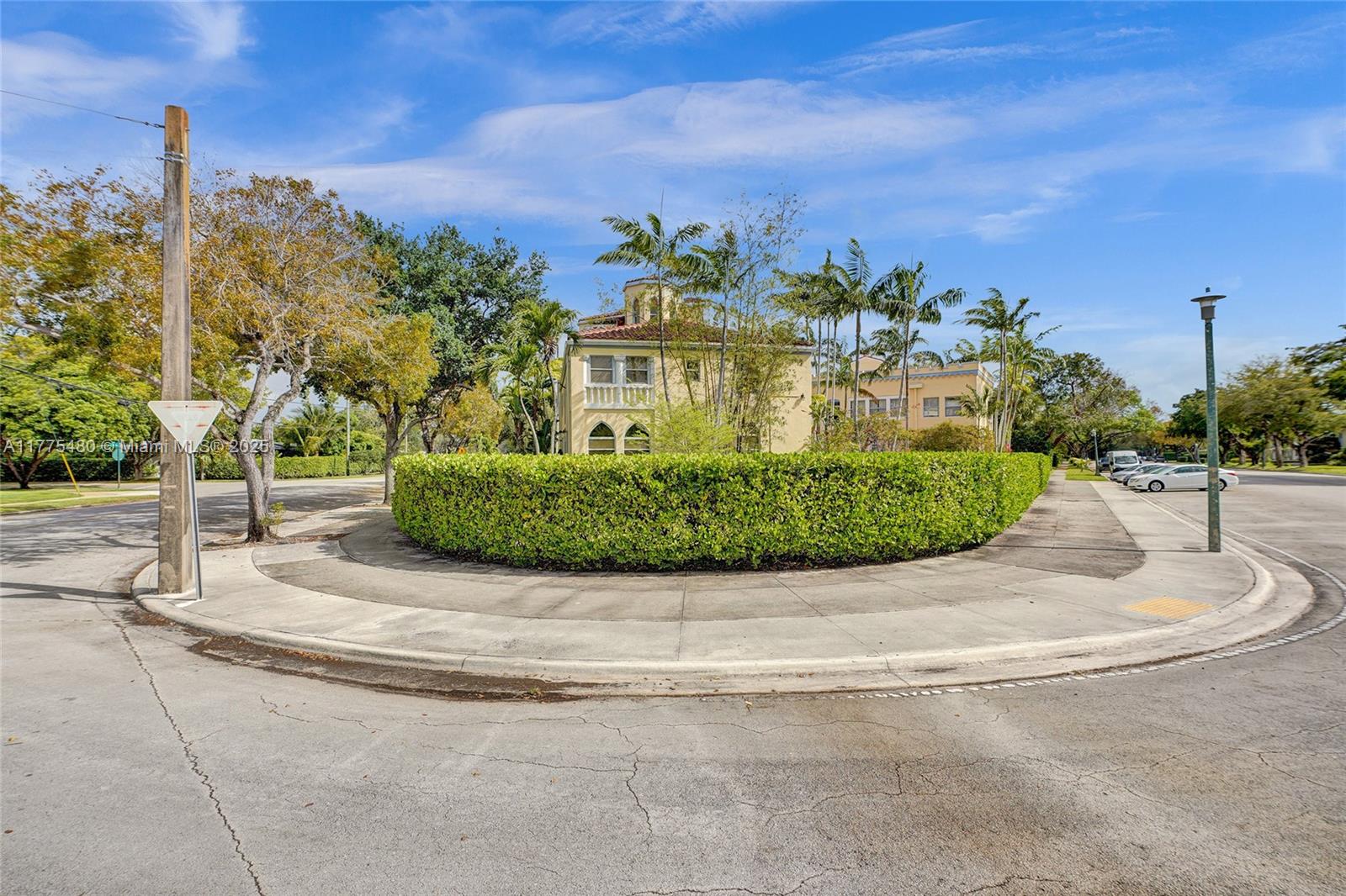 GRAND CONCOURSE CONDO - Residential