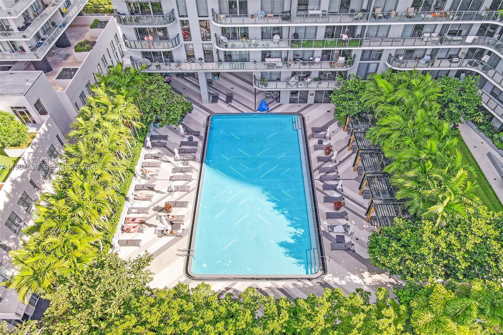 3401 MIDTOWN CONDO - Residential