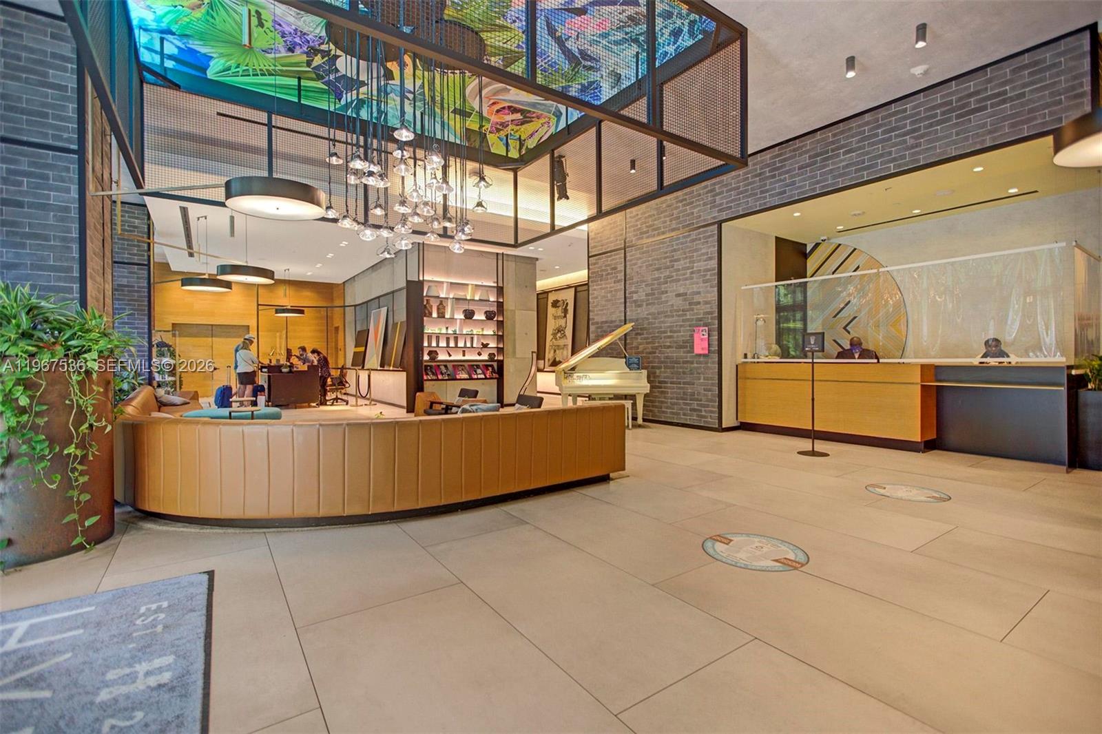 3401 MIDTOWN CONDO - Residential
