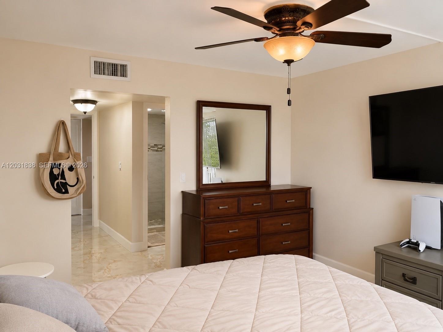 TANGERINE CONDOMINIUM TWO - Residential Lease