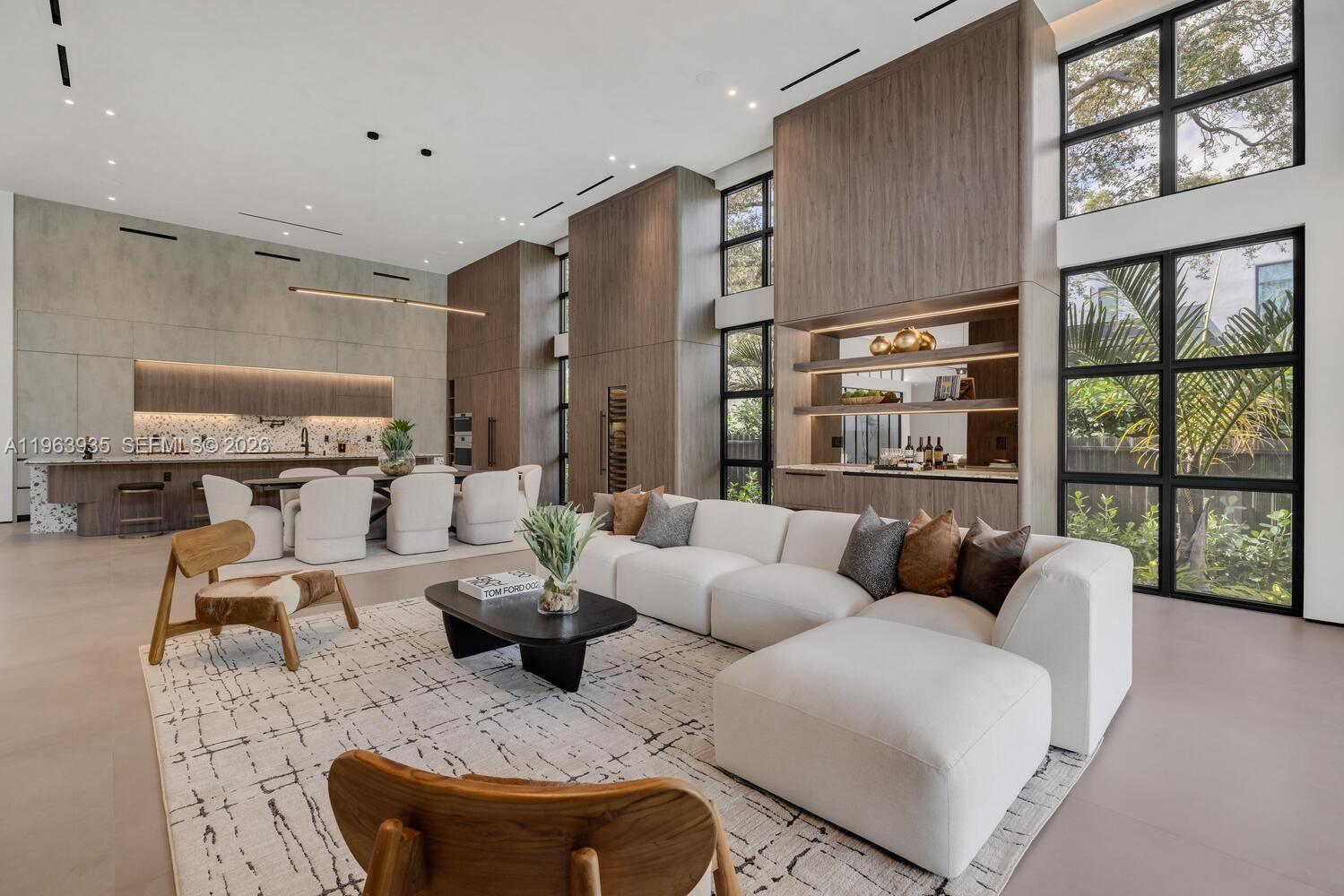 MIAMI SHORES SEC 3 - Residential