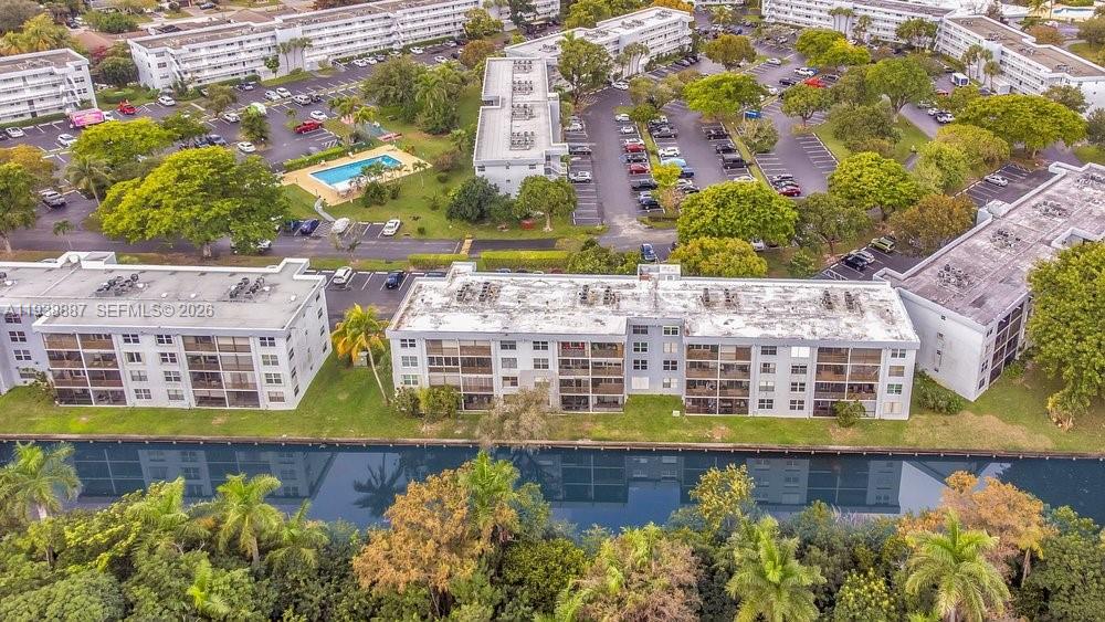 ROYAL PARK CONDO - Residential Lease
