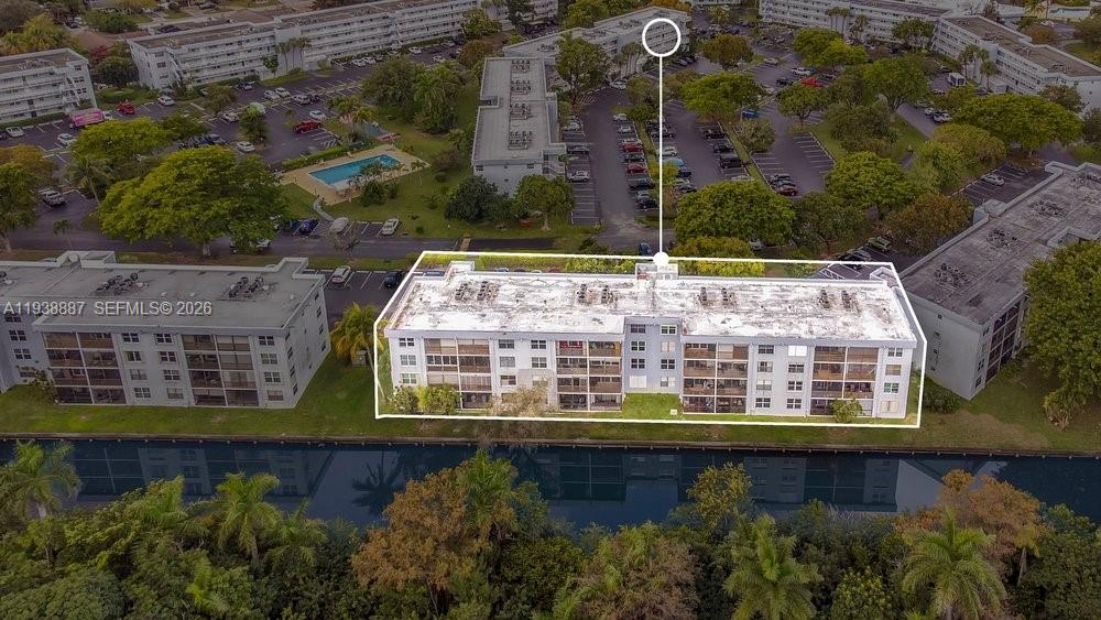 ROYAL PARK CONDO - Residential Lease