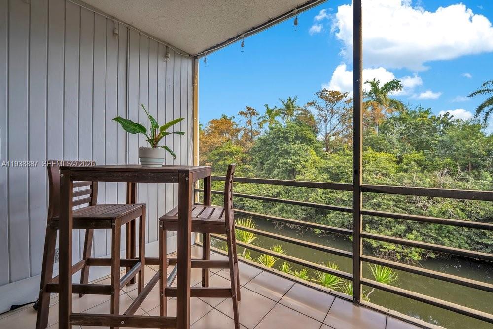 ROYAL PARK CONDO - Residential Lease