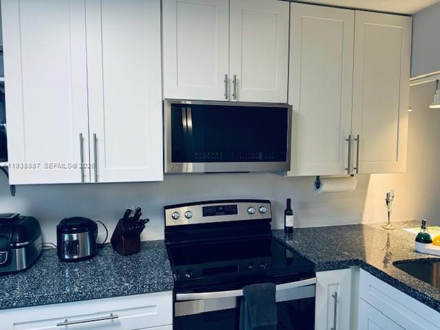 ROYAL PARK CONDO - Residential Lease