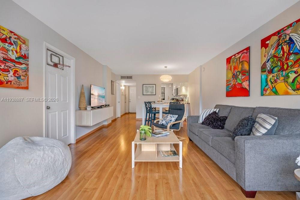 ROYAL PARK CONDO - Residential Lease