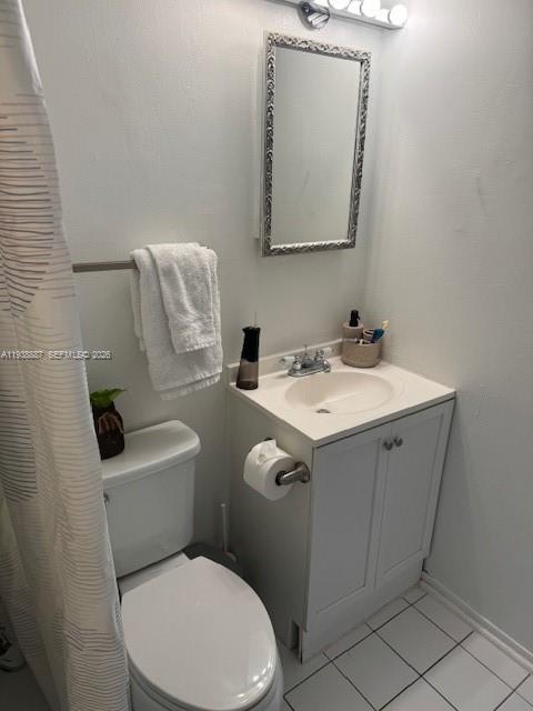 ROYAL PARK CONDO - Residential Lease