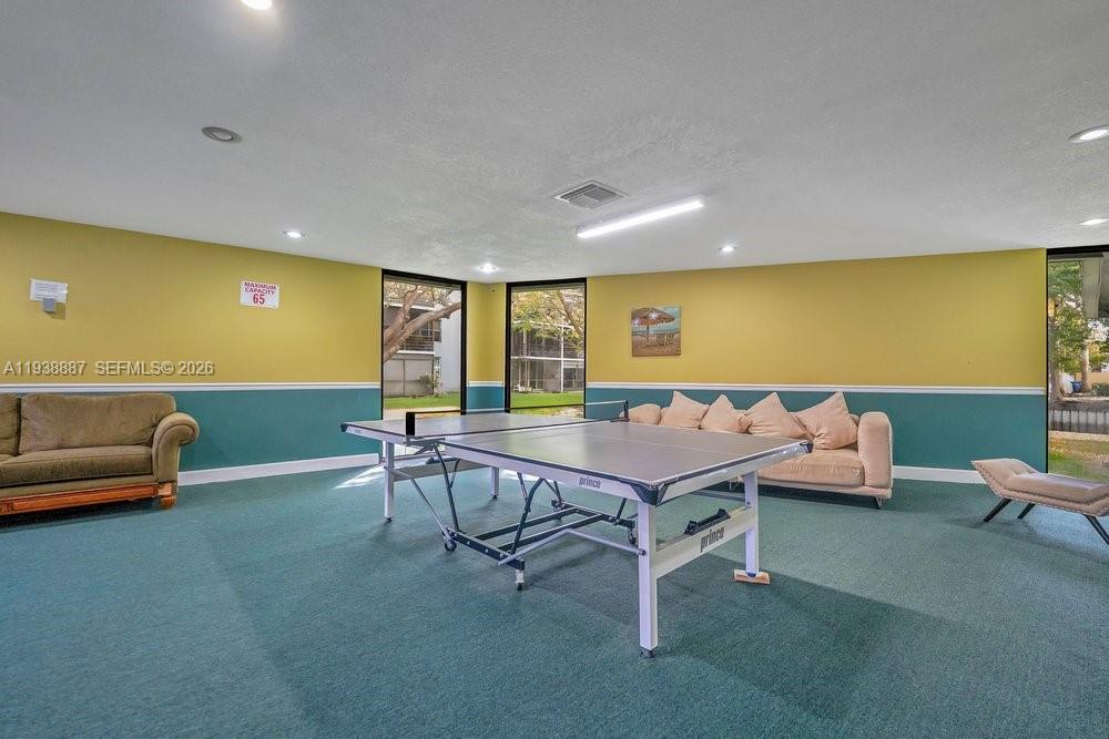 ROYAL PARK CONDO - Residential Lease