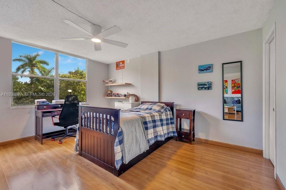 ROYAL PARK CONDO - Residential Lease