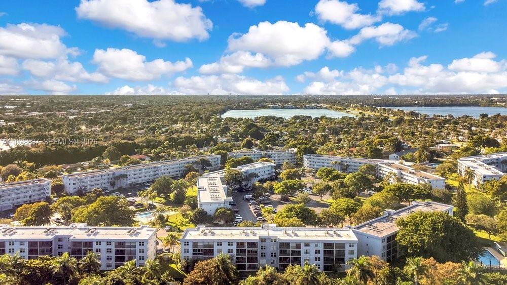ROYAL PARK CONDO - Residential Lease