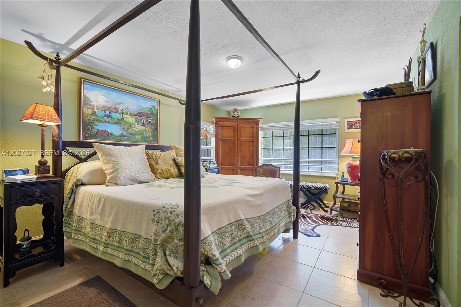 MORNING STAR CONDO - Residential