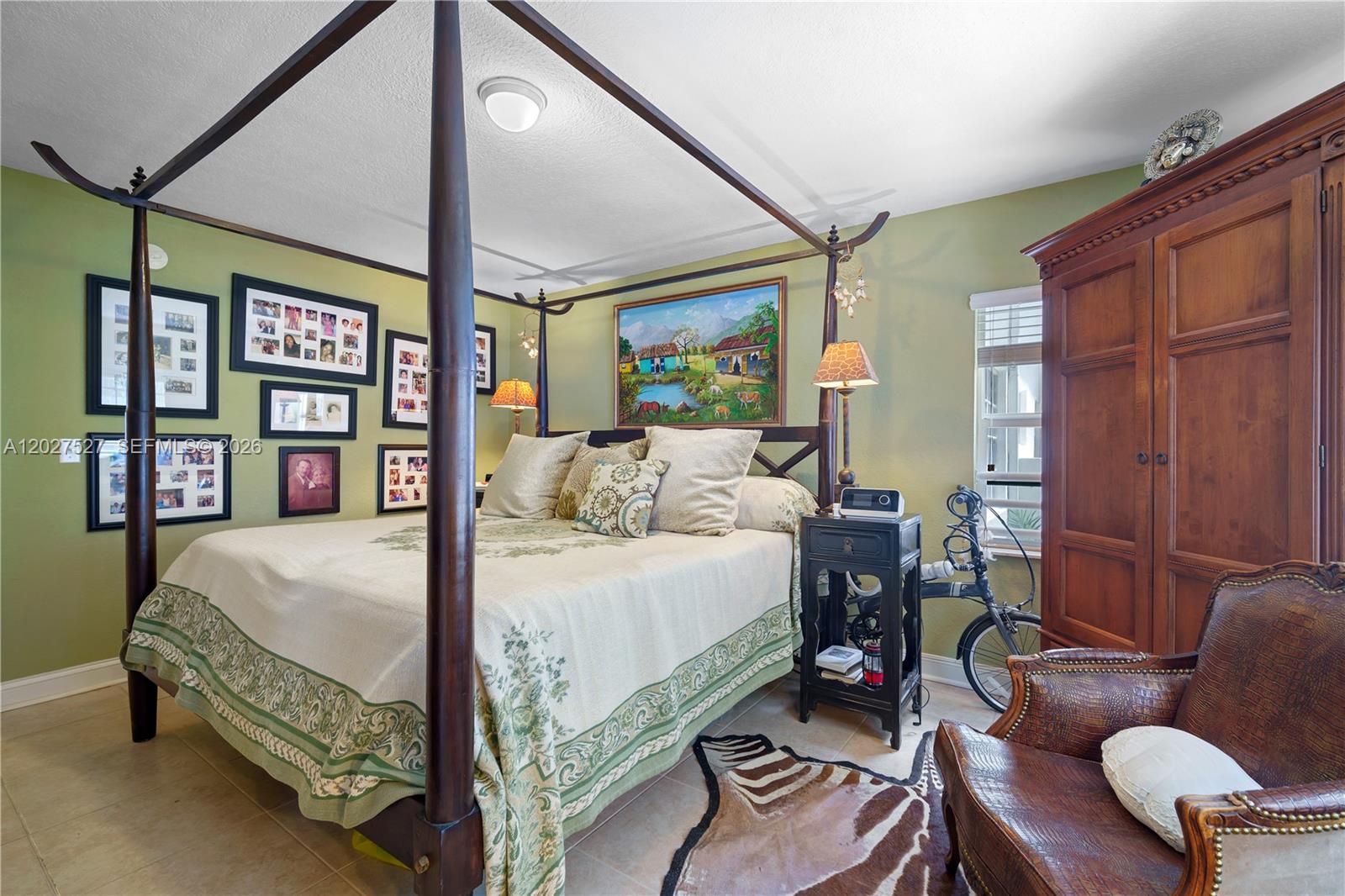MORNING STAR CONDO - Residential