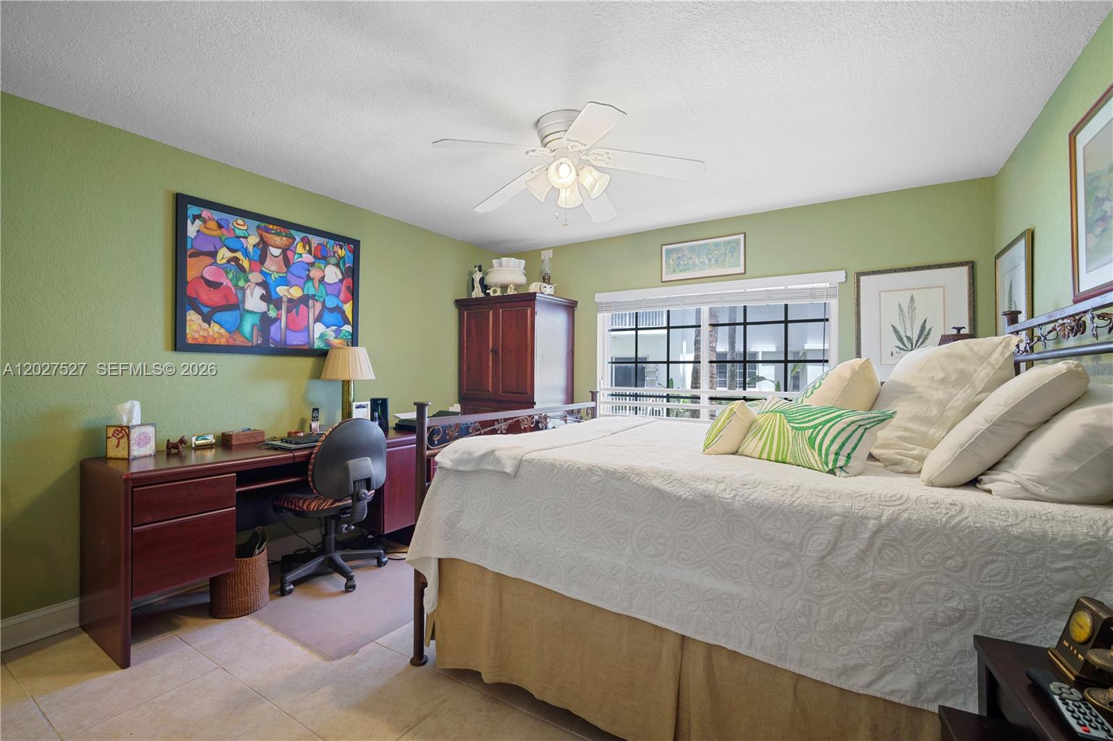 MORNING STAR CONDO - Residential