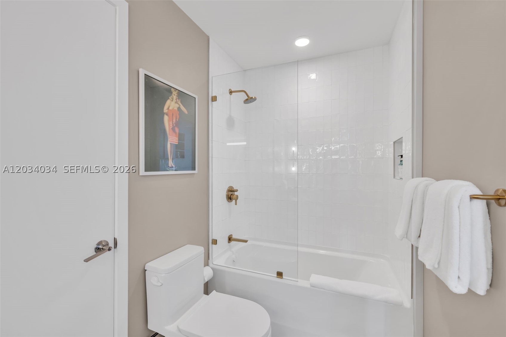 Gale Residences - Residential Lease